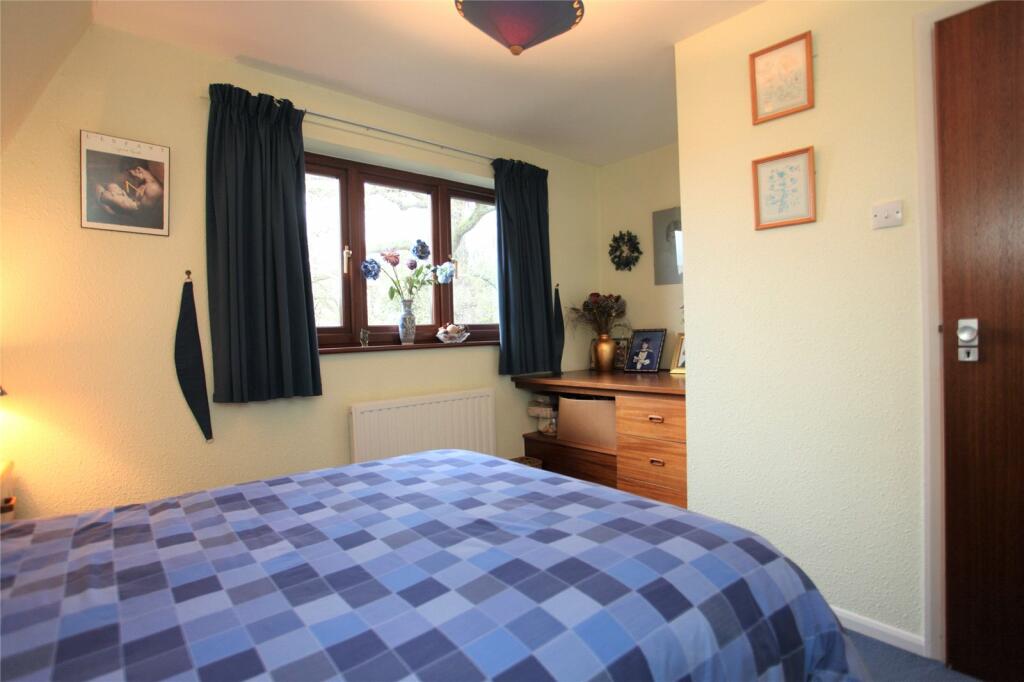 3 bedroom semidetached house for sale in Primrose Lane, Manningford