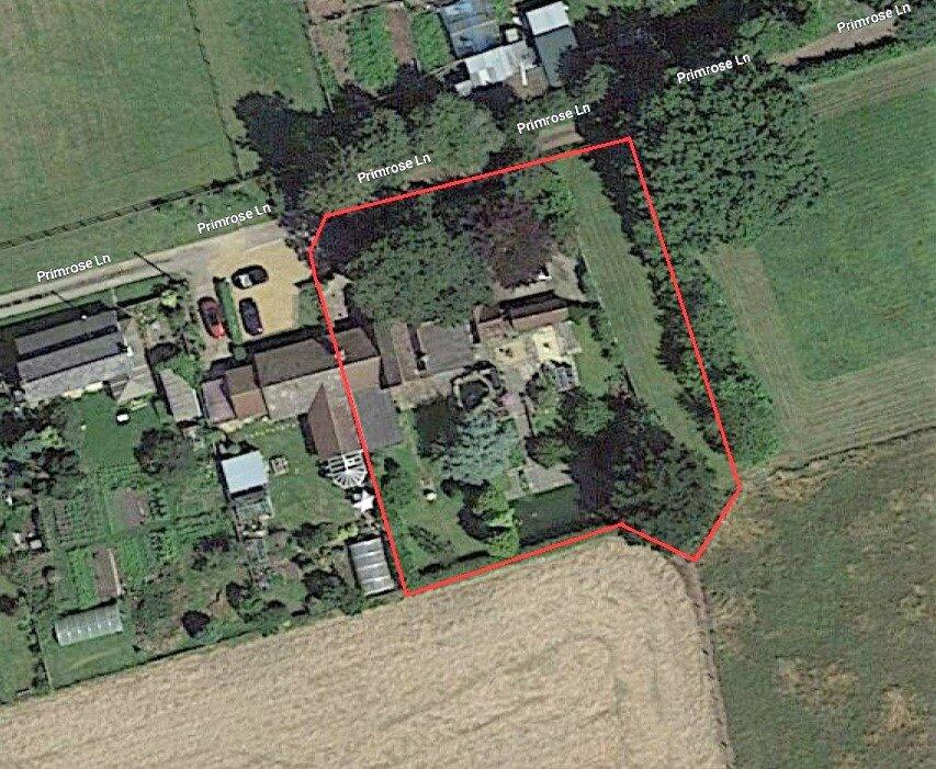 3 bedroom semidetached house for sale in Primrose Lane, Manningford