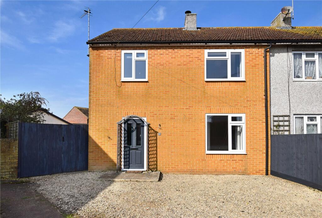 3 bedroom semidetached house for sale in Sandleaze, Worton, Devizes