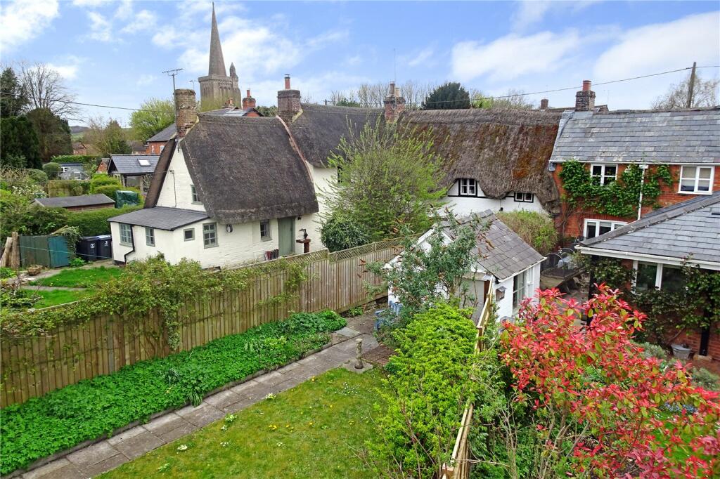 2 bedroom terraced house for sale in Church Walk, Cannings