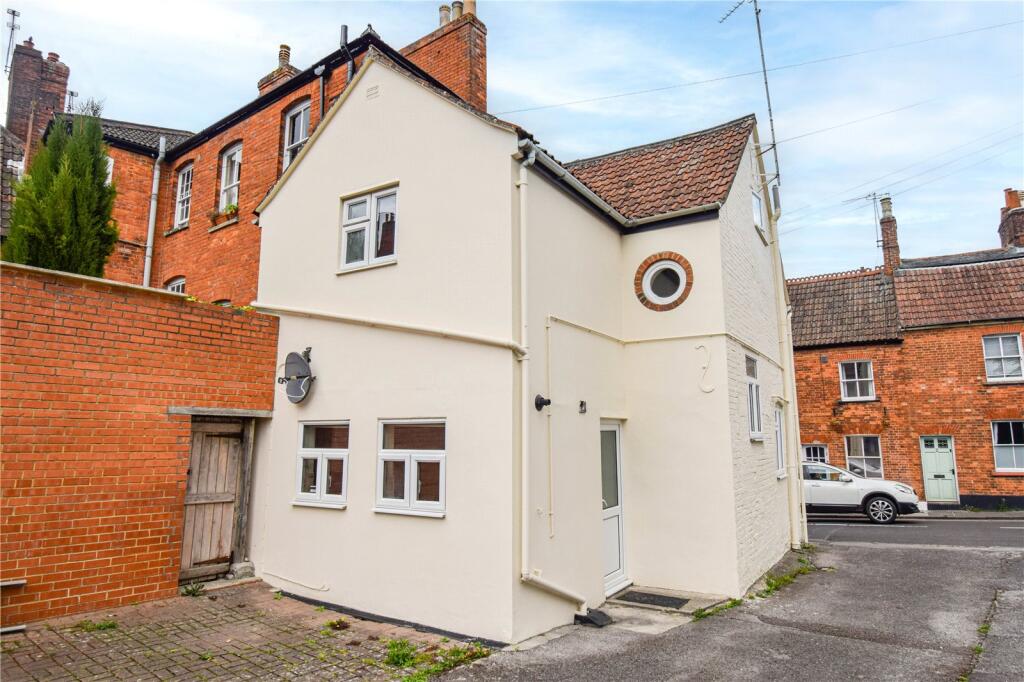 Main image of property: Bridewell Street, Devizes, Wiltshire, SN10