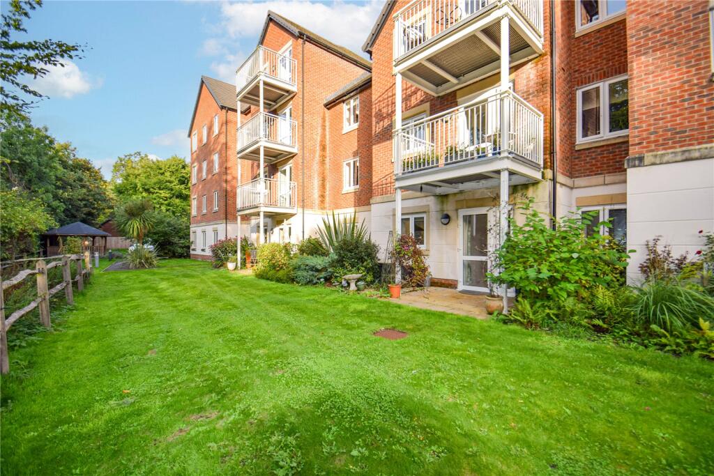 Main image of property: Bath Road, Devizes, Wiltshire, SN10