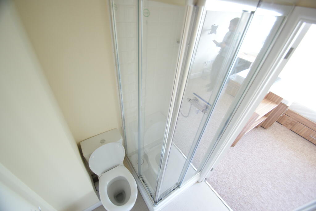 Additional property image - Elmdale Road (Studio 1), Basement Front, Clifton, Bristol, BS8