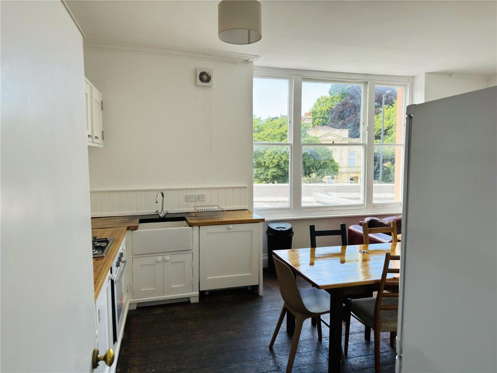Additional property image - Whiteladies Road, Clifton, Bristol, BS8