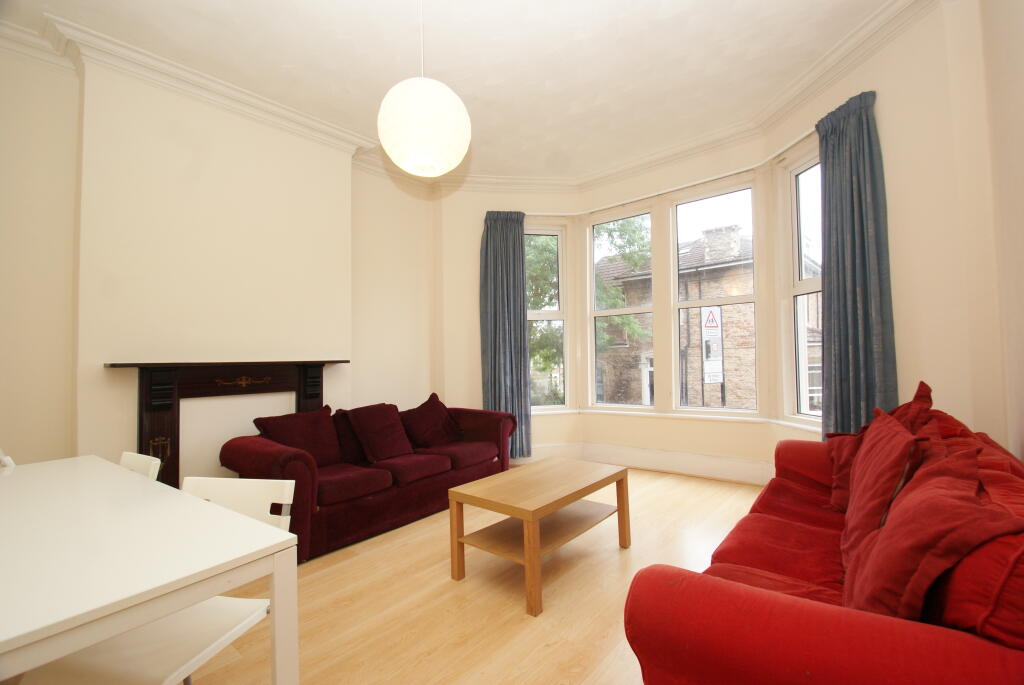 Main image of property: Cotham Vale, Cotham, Bristol, BS6