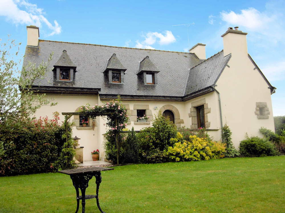 property-for-sale-douarnenez-brittany-at-marisol-pride-blog