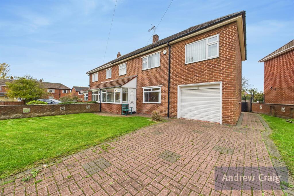 Main image of property: Lindisfarne Road, Hebburn