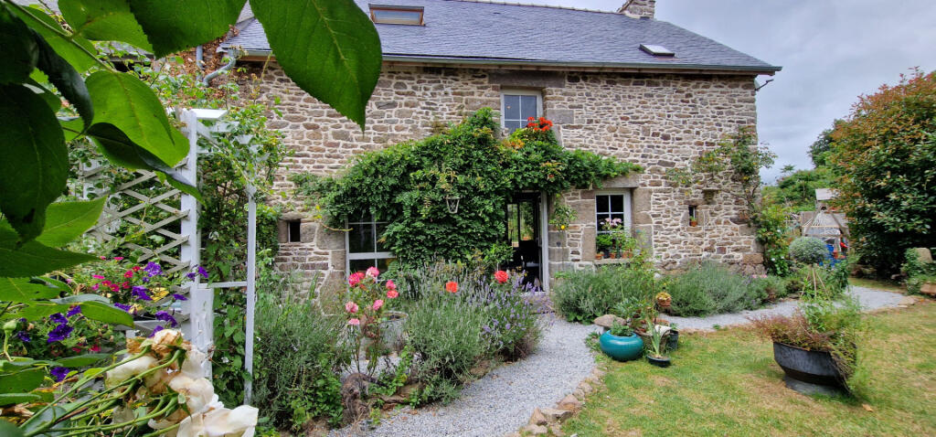 Main image of property: Brittany, Morbihan, Ménéac