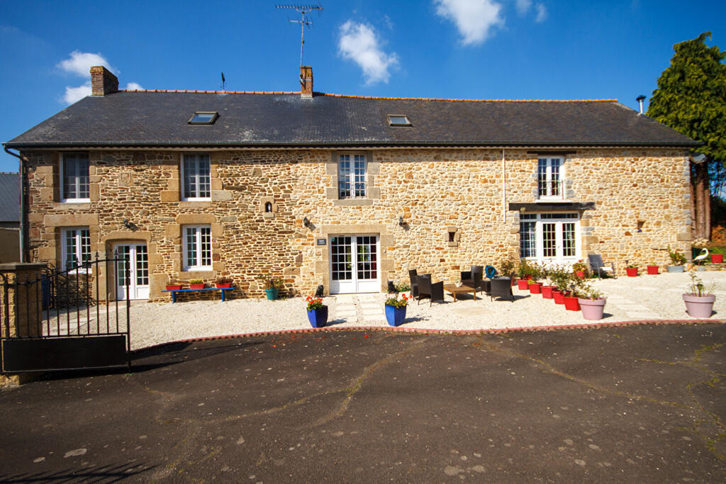 Main image of property: Normandy, Manche, St-James