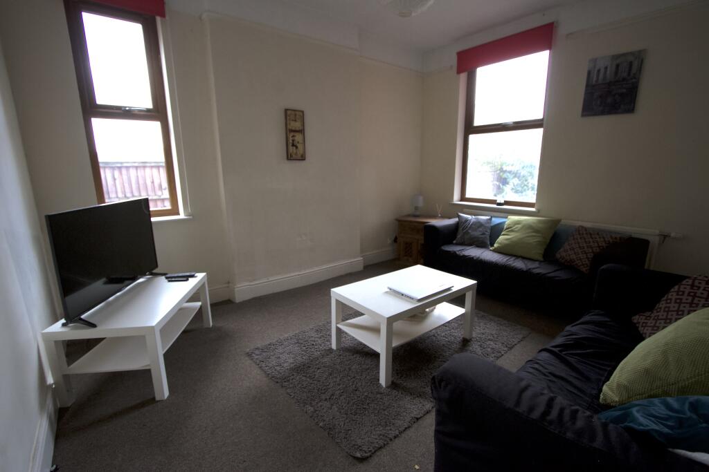 Main image of property: 280 Derby Road, Lenton, Nottingham, NG7 1PZ