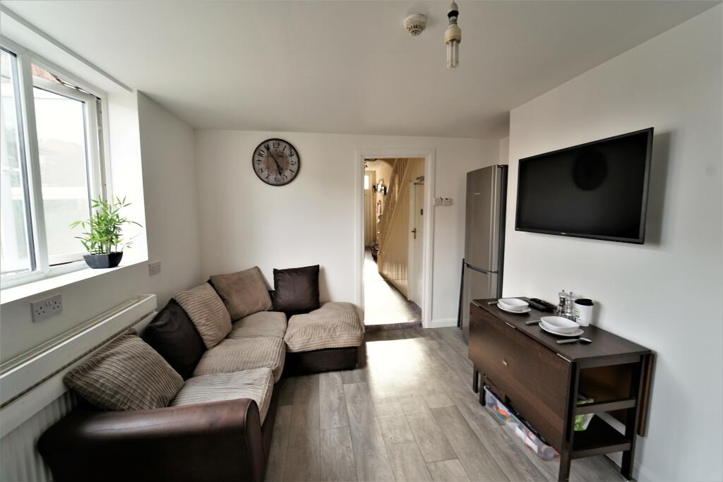 7 bedroom house for rent in 33 Patrick Road, West Bridgford, Nottingham, NG2 7QE, NG2