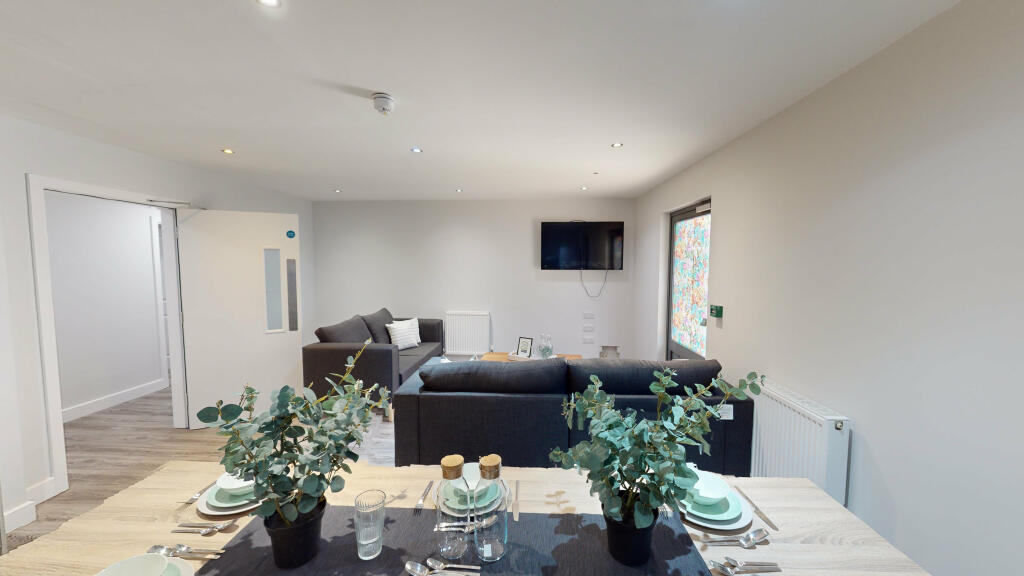 Main image of property: Flat 1, Hyson House, 1 Terrace Street, Forest Fields, Nottingham, NG7 6ER