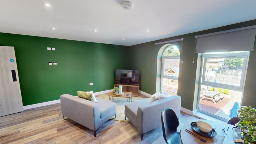Main image of property: Flat 18, Commercial Point, Wollaton Road, Beeston, Nottingham. NG9 2NG