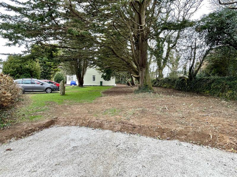 4 bedroom detached bungalow for sale in Lower Hugus Road, Threemilestone, TR3