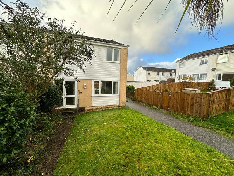 3 bedroom end of terrace house for sale in Shortlanesend, Truro, TR4