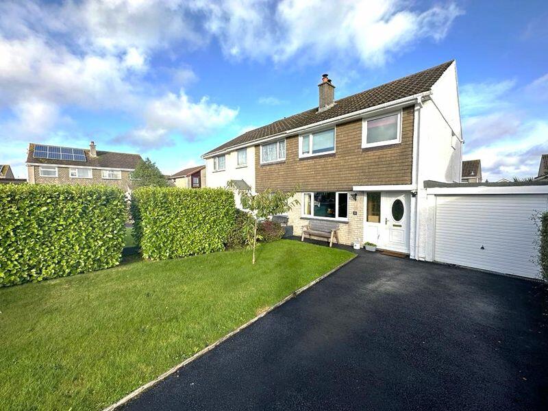 3 bedroom semidetached house for sale in Threemilestone, Truro, TR3