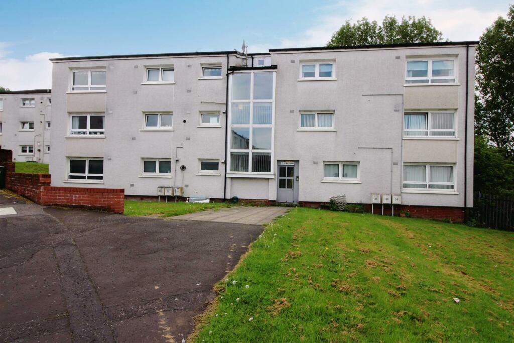 2 bedroom flat for sale in Mallaig Road, Port Glasgow, PA14