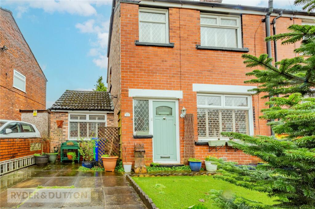 2 bedroom end of terrace house for sale in Grange Drive, Blackley