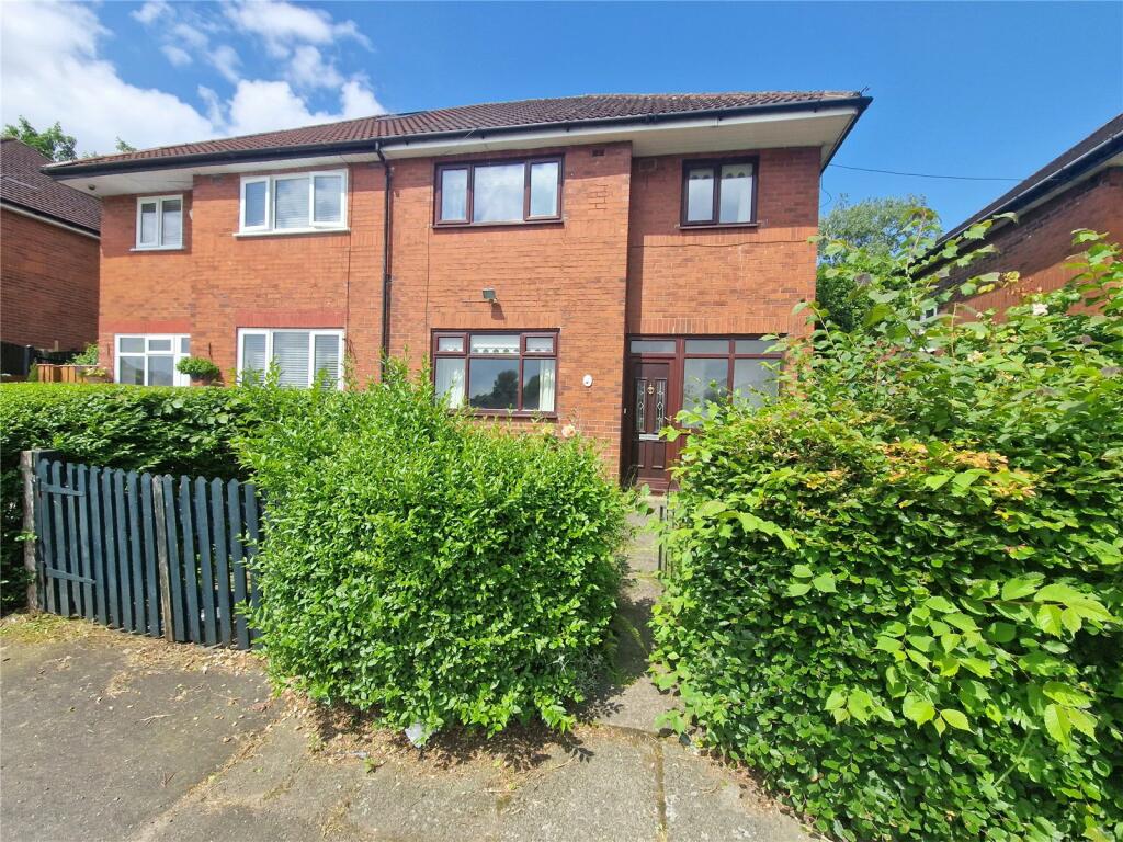3 bedroom semidetached house for sale in Conway Close, Alkrington