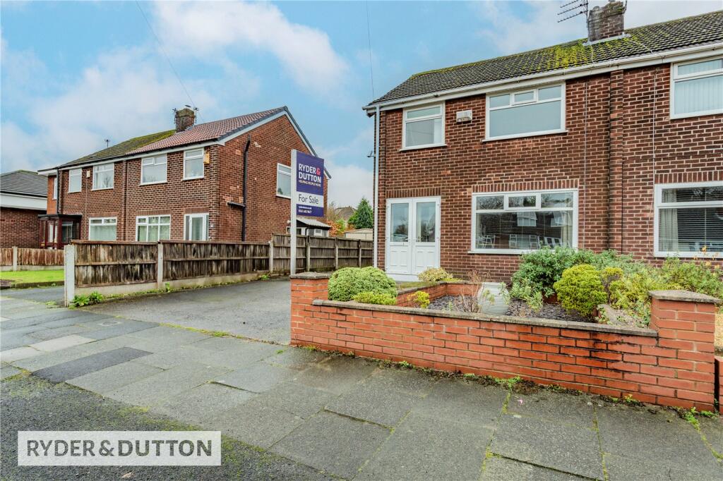 Main image of property: Kingsway, Alkrington, Middleton, Manchester, M24
