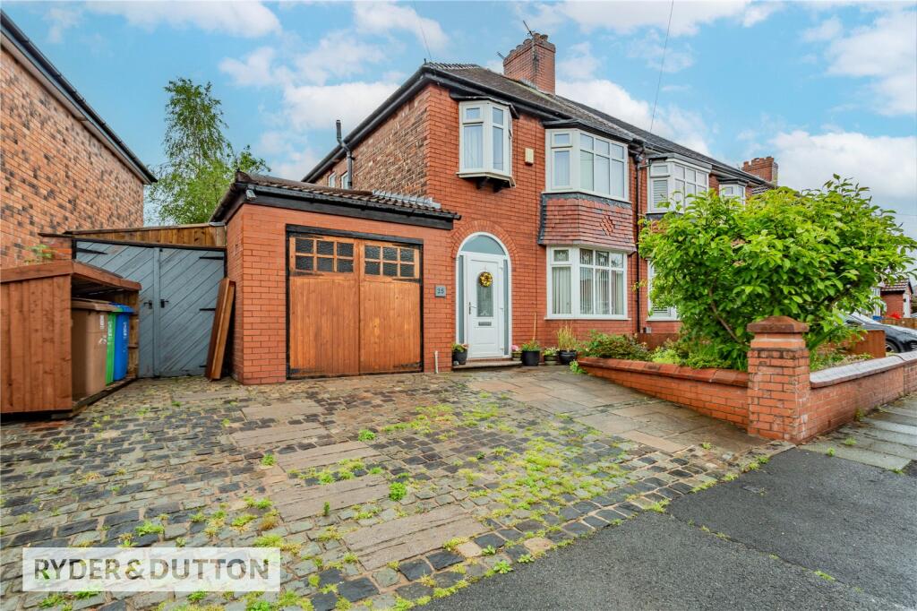Main image of property: Elleray Road, Alkrington, Middleton, Manchester, M24