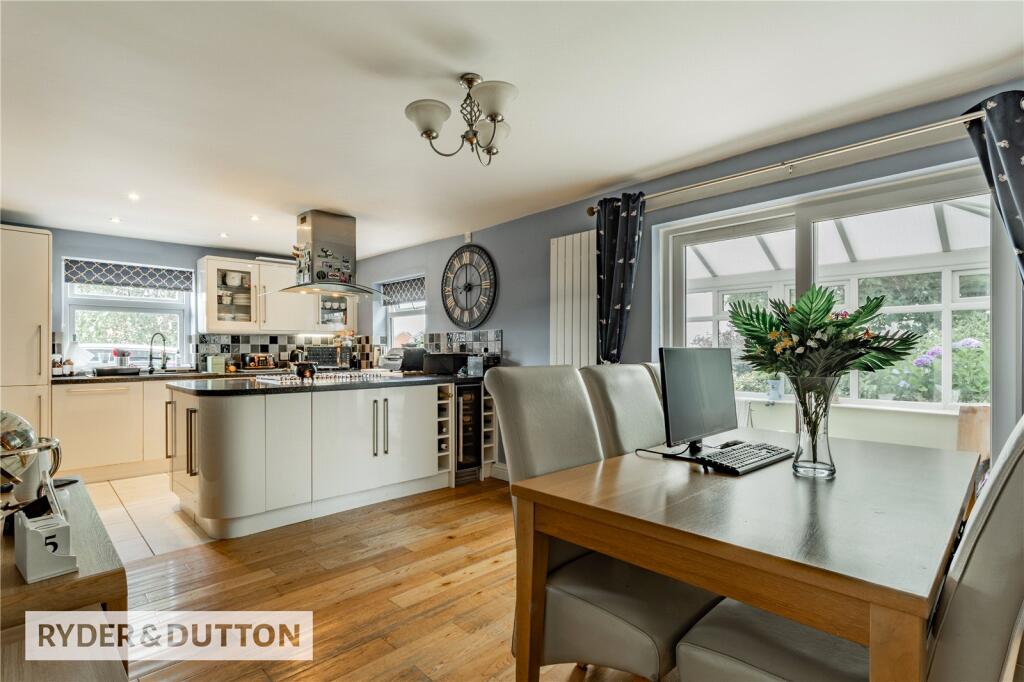 Main image of property: Langley Avenue, Middleton, Manchester, M24