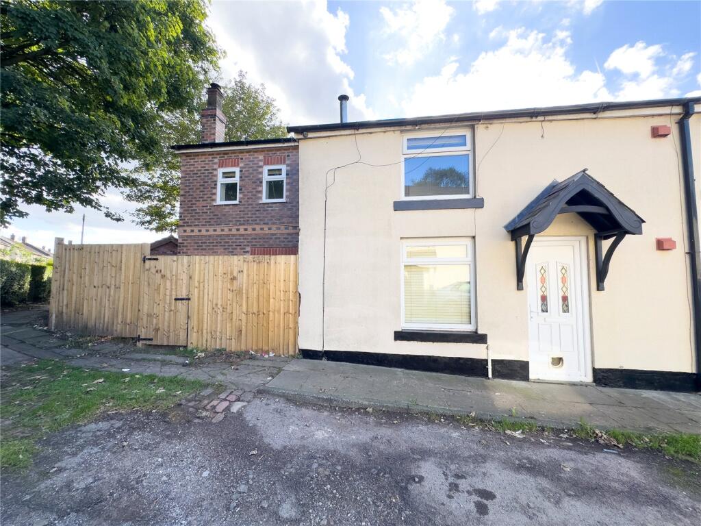Main image of property: Langley Avenue, Middleton, Manchester, M24