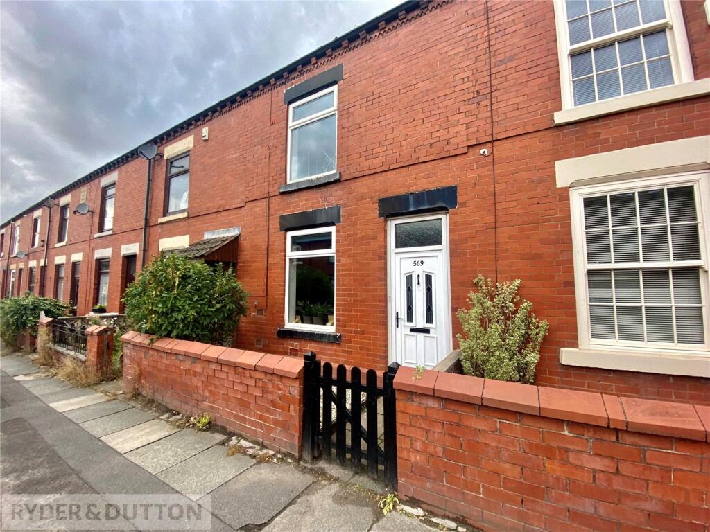 Main image of property: Oldham Road, Middleton, Manchester, M24