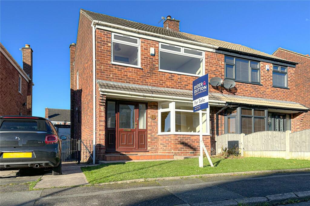 3 bedroom semi-detached house for sale in Stafford Road, Failsworth ...