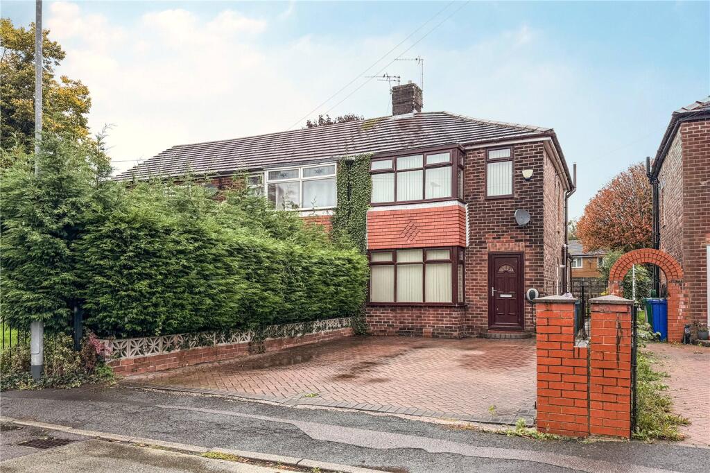 Main image of property: Albert Gardens, Newton Heath, Manchester, M40