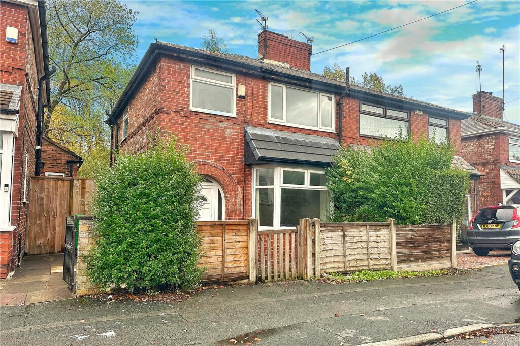 Main image of property: Arbory Avenue, Manchester, Greater Manchester, M40