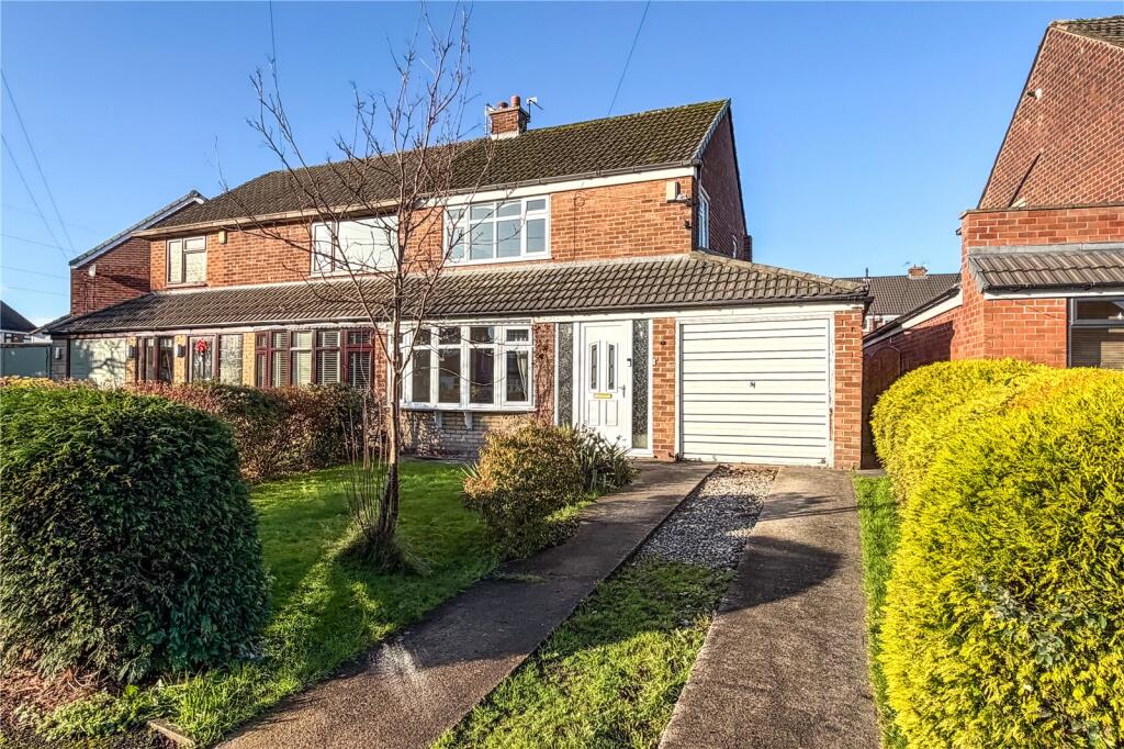 Main image of property: Nottingham Drive, Failsworth, Manchester, Greater Manchester, M35