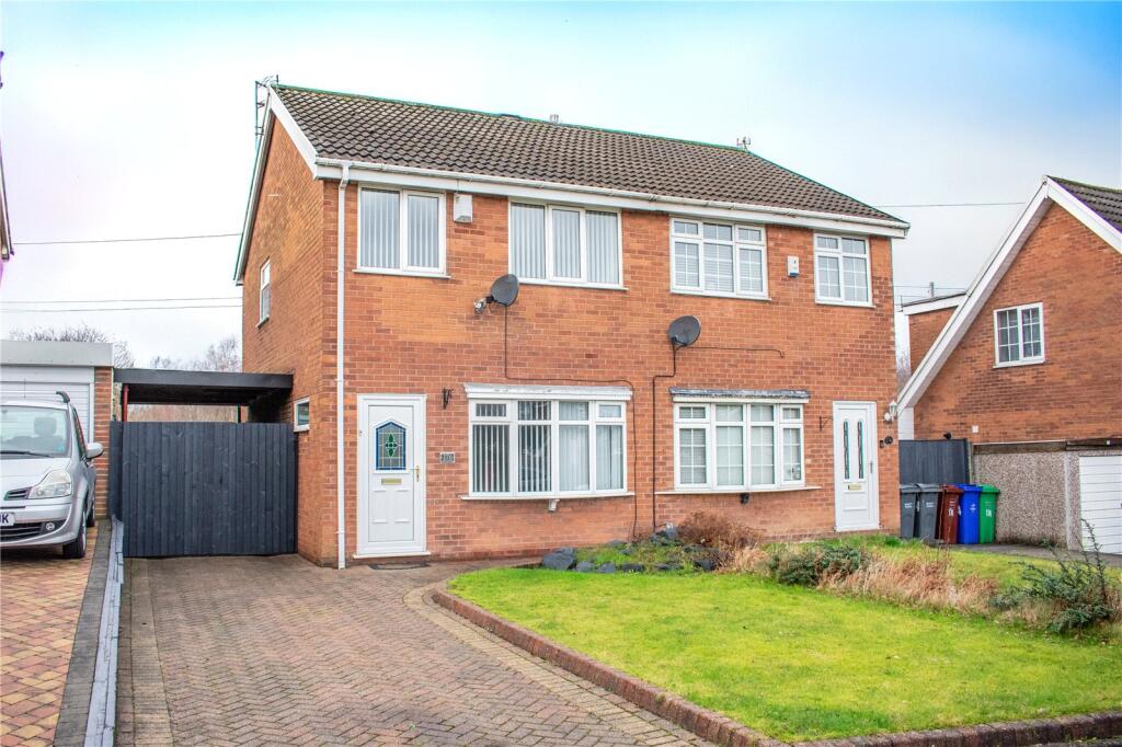 Main image of property: The Fairway, New Moston, Manchester, M40