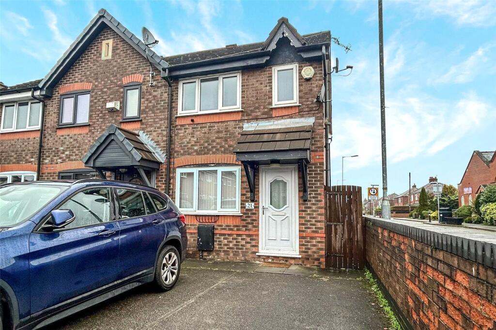 Main image of property: Ravenoak Drive, Failsworth, Manchester, Greater Manchester, M35