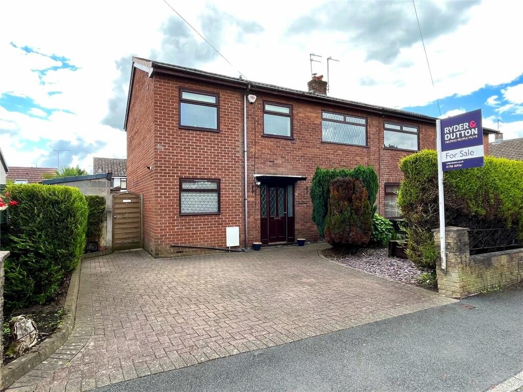 4 bedroom semidetached house for sale in Heywood Hall Road, Heywood