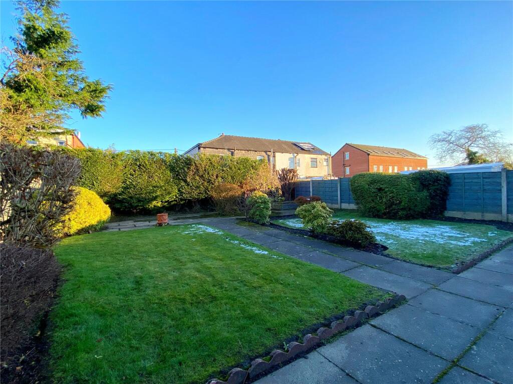 Additional property image - Bloomfield Drive, Bury, Greater Manchester, BL9
