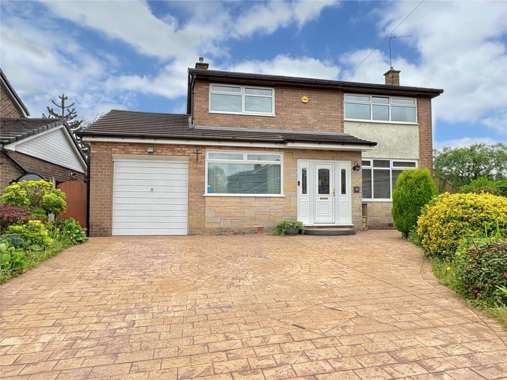 Main image of property: Thornbank Close, Hopwood, Heywood, Greater Manchester, OL10