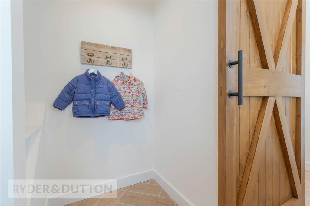 Additional property image - Slaidburn Drive, Bury, Greater Manchester, BL8