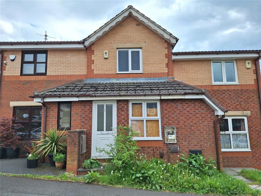 2 bedroom terraced house for sale in Titchfield Road, Oldham, Greater