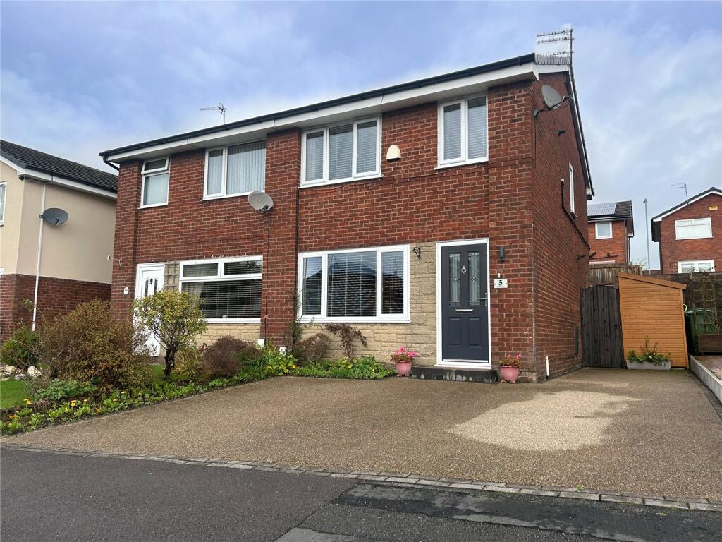 Main image of property: Amberwood, Firwood Park, Chadderton, Oldham, OL9