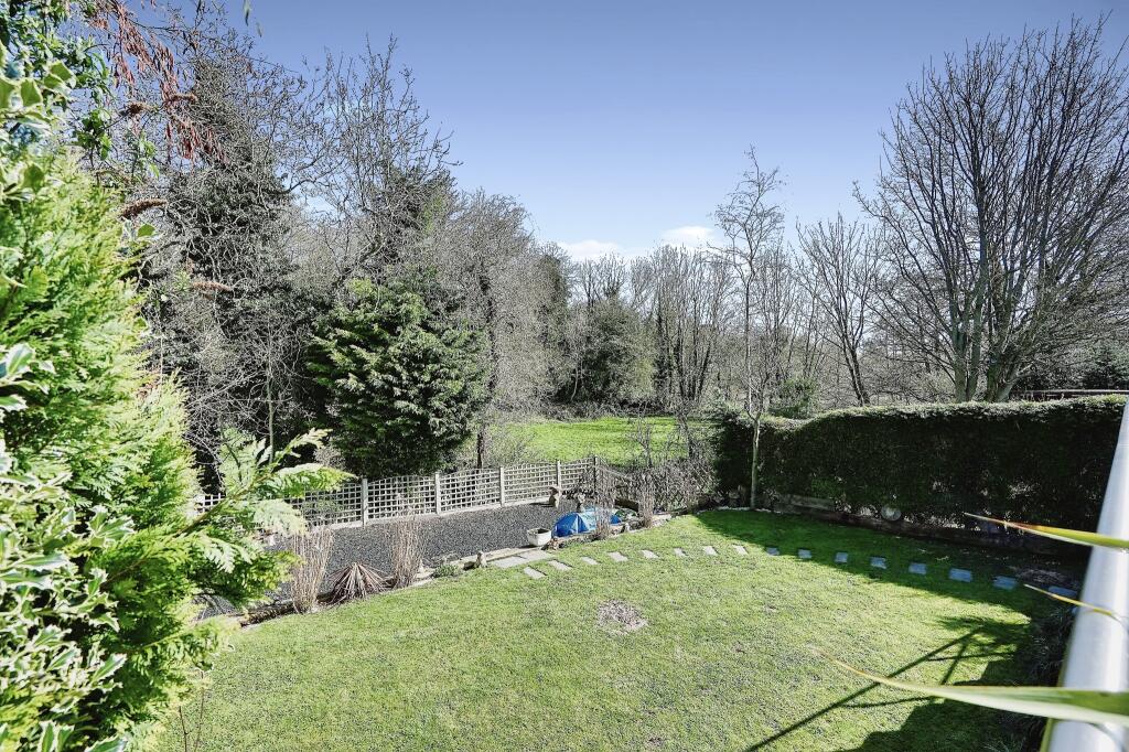 4 bedroom detached house for sale in Meadow View, Clowne, Chesterfield, Derbyshire, S43