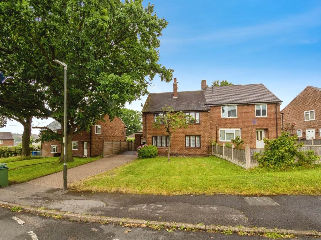 Main image of property: Ennerdale Crescent, Chesterfield, Derbyshire, S41
