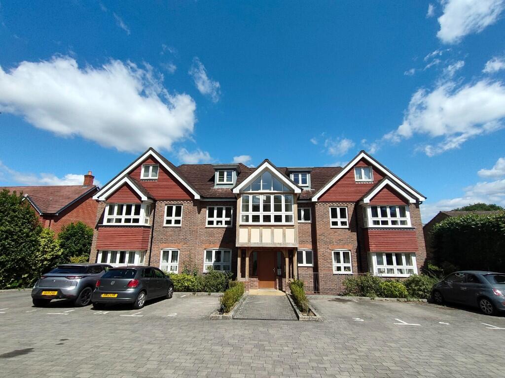 Main image of property: High Street, Heathfield, East Sussex, TN21