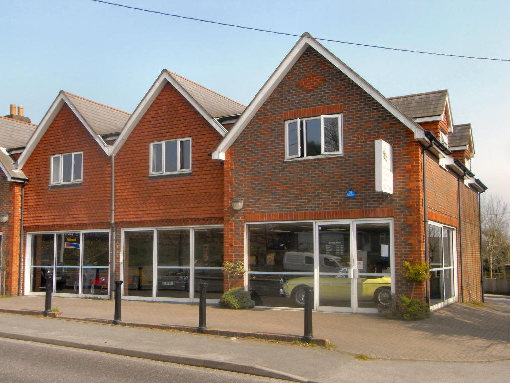 Main image of property: St. James'S Lane,Nutley,TN22