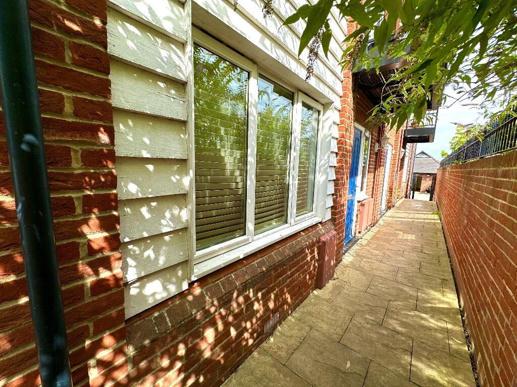 Main image of property: Old Mill Close, Maldon, Essex, CM9