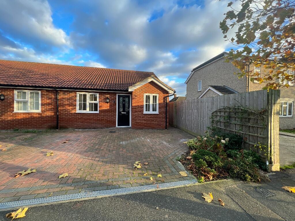 Main image of property: Dorset Road, Burnham-On-Crouch, Essex, CM0