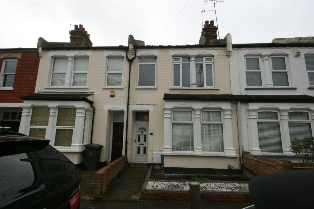 3 bedroom terraced house for sale in Manilla Road, SouthendOnSea