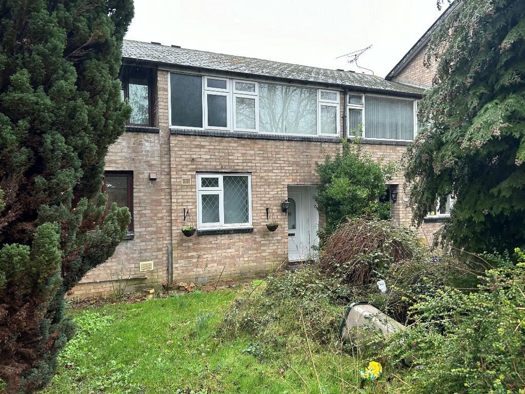 3 bedroom terraced house for sale in Raphaels, Basildon, Essex, SS15