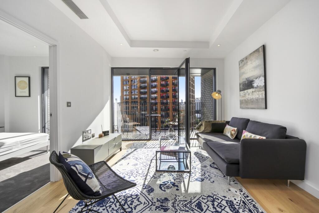 Main image of property: 157 City Island Way London E14