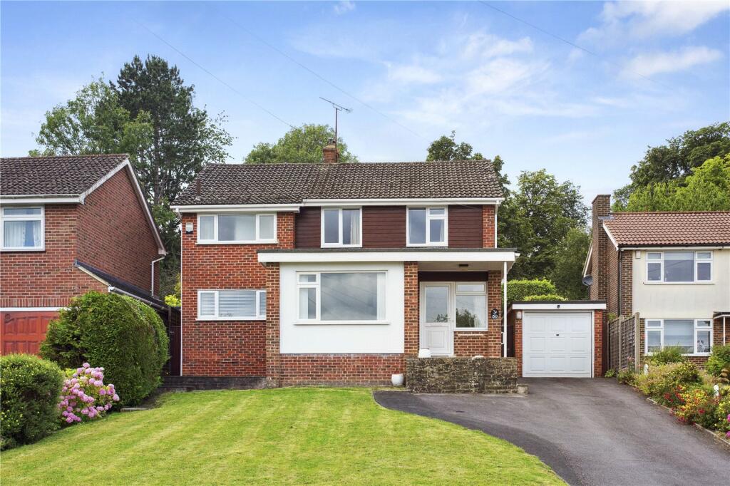 4 bedroom detached house for sale in Carlton Green, Redhill, Surrey, RH1